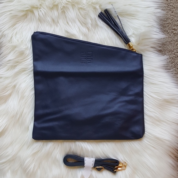 Last 1!!! Givenchy shoulder bag / clutch - Picture 4 of 7